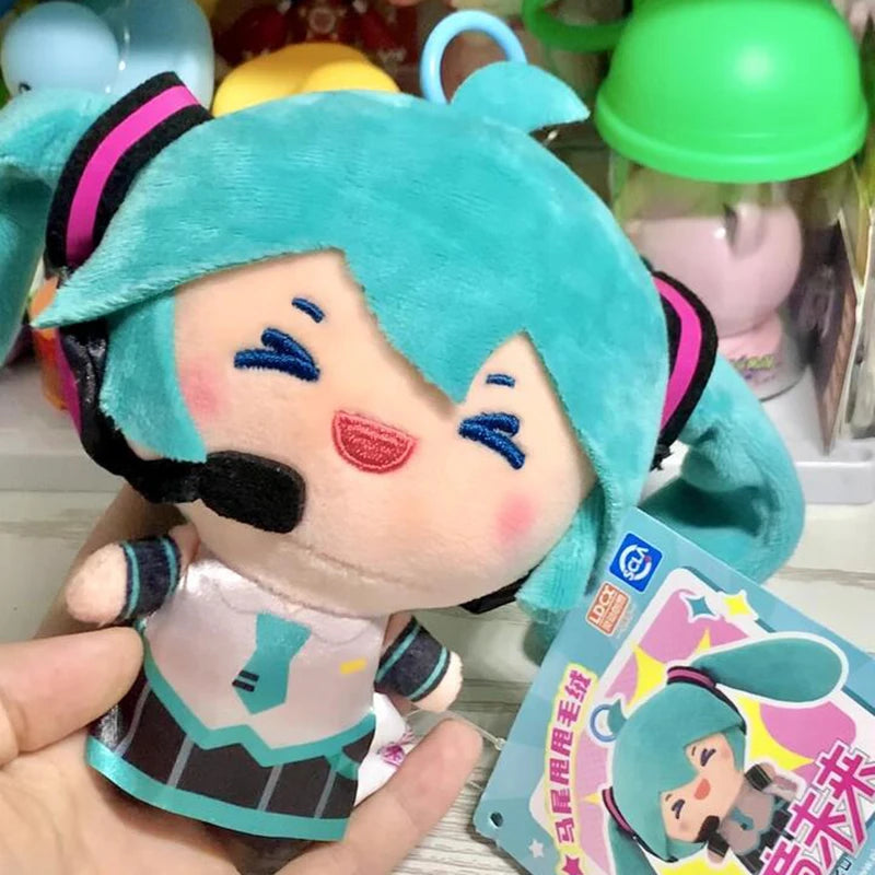 Hatsune Miku Twin-Tail Swinging Plush Pendant