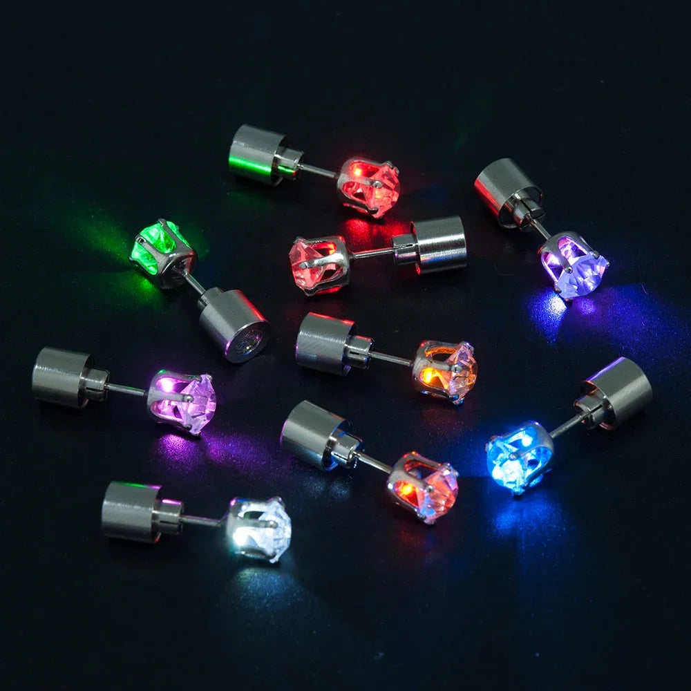 2pcs Shining LED Ear Studs